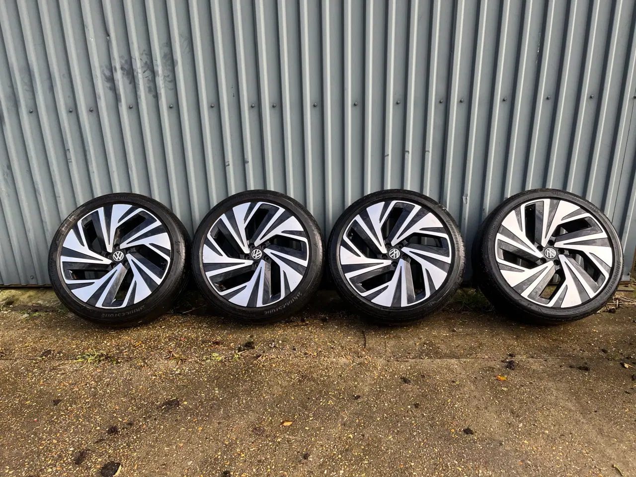 Billede 4 - Fælge med dæk