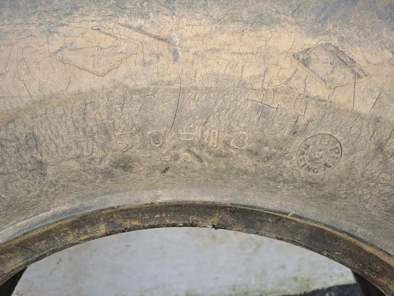 Billede 1 - Dæk 7,50 x18  2stk 400kr