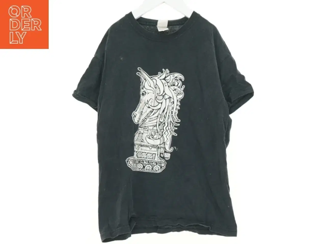 Billede 1 - T-Shirt fra Fruit of the loom (str. 140 cm)