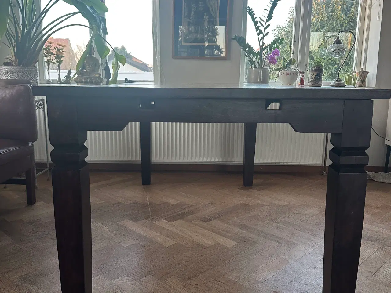 Billede 3 - Antikt Spisebord i Massiv Træ