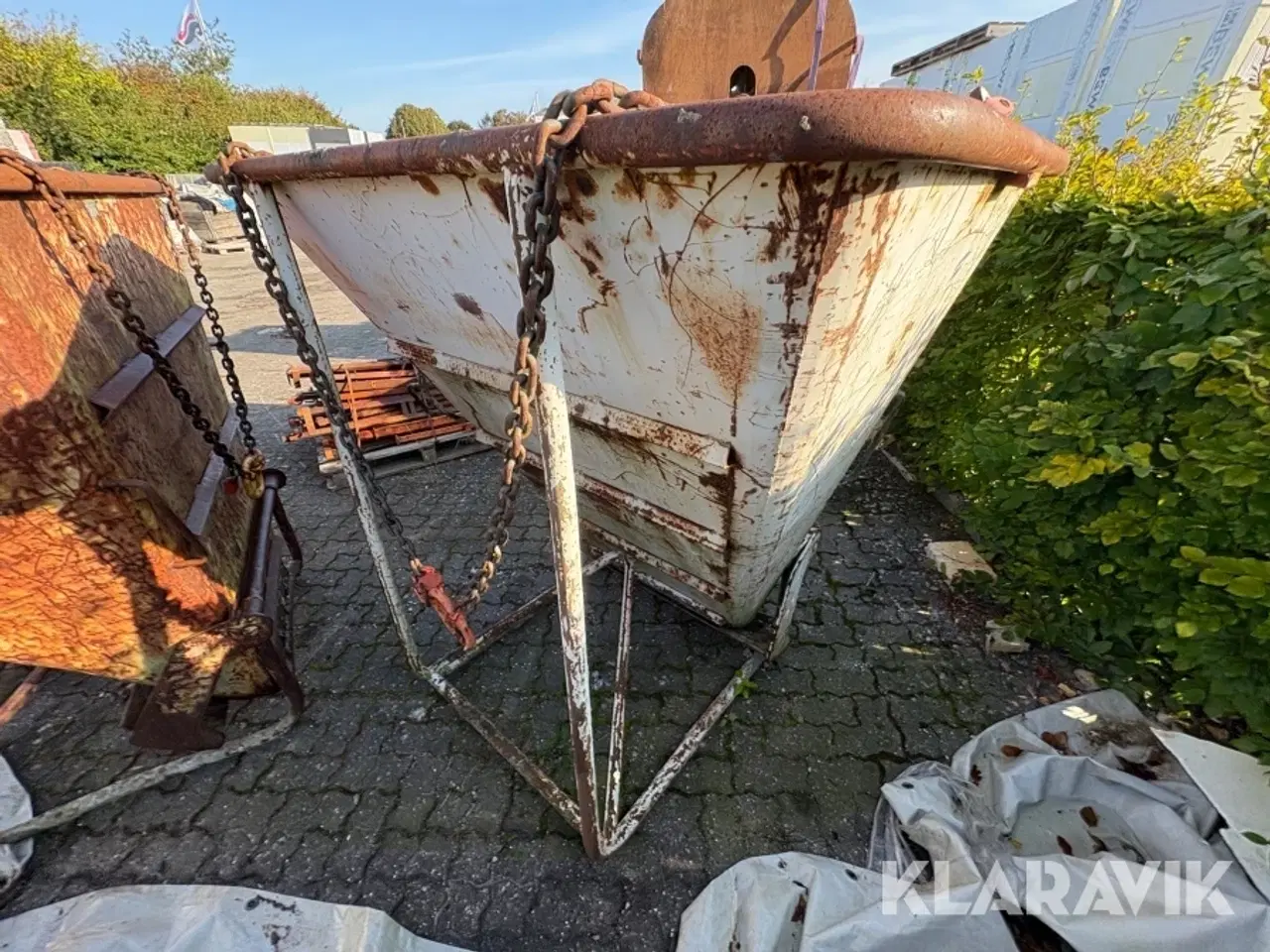 Billede 3 - Betonspand til kran, 1000 liter