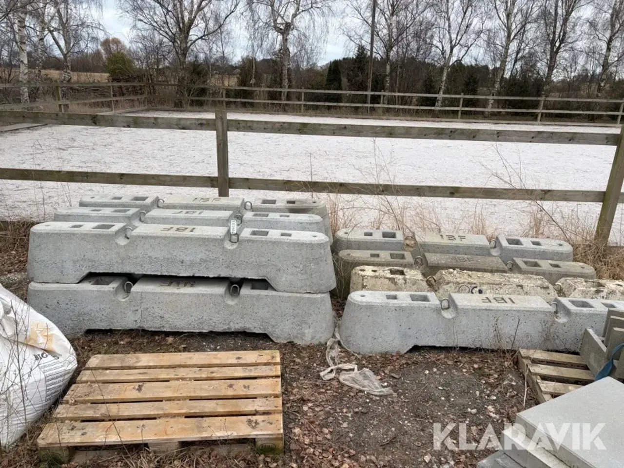 Billede 5 - Betonblokke / Afspærringsblokke IBF - 17 styk