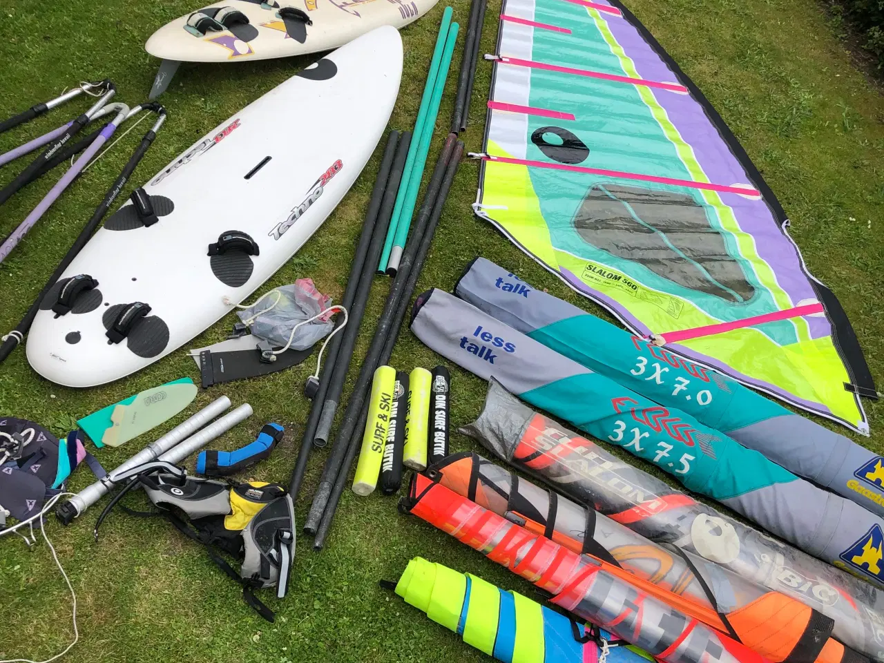 Billede 1 - 2 stk. windsurfer