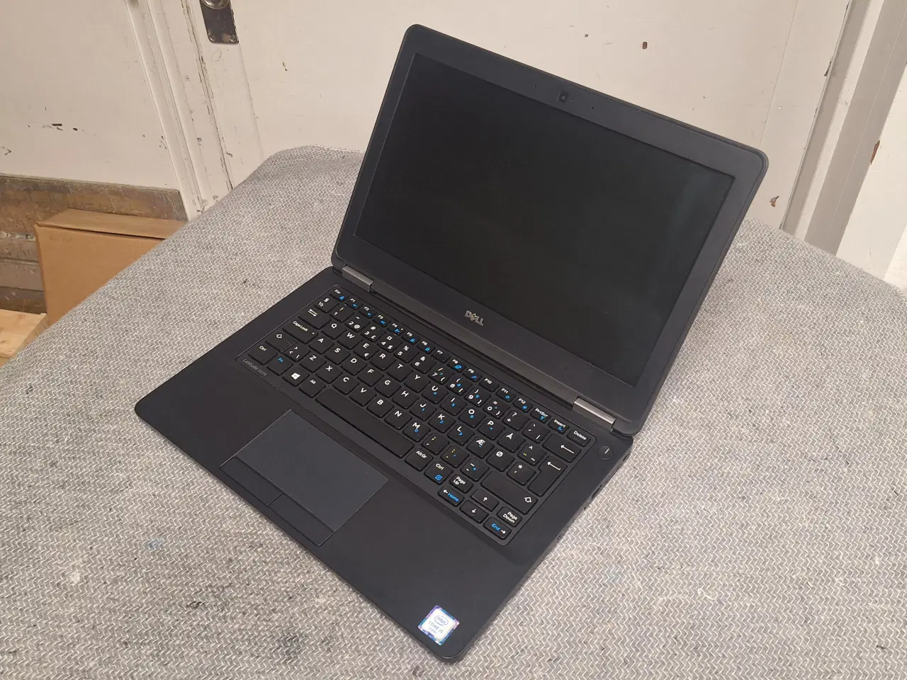 Billede 1 - Dell Latitude 5270 – kompakt og driftssikker lapto