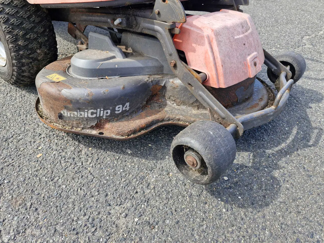 Billede 10 - Husqvarna R13C Rider m. 94cm klippedæk 