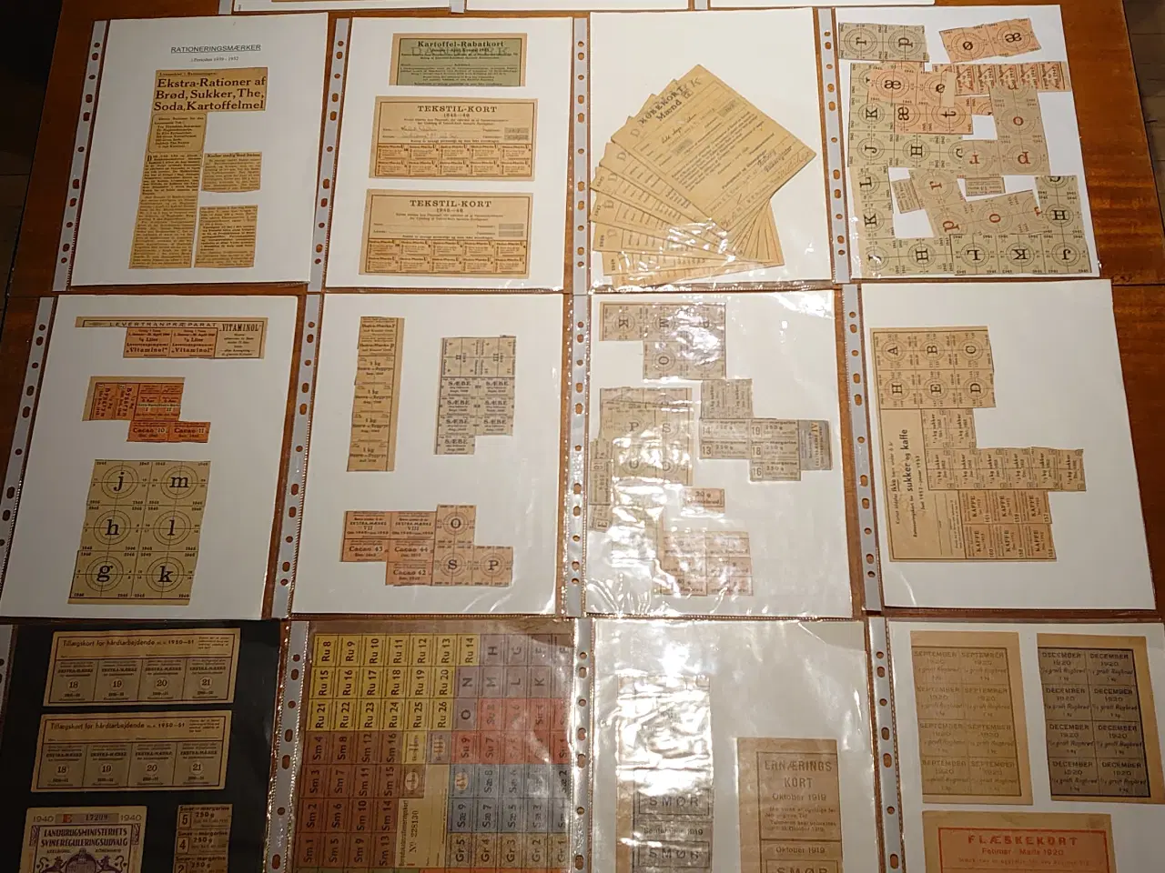 Billede 1 - Stor samling Rationeringsmærker. 1939-52