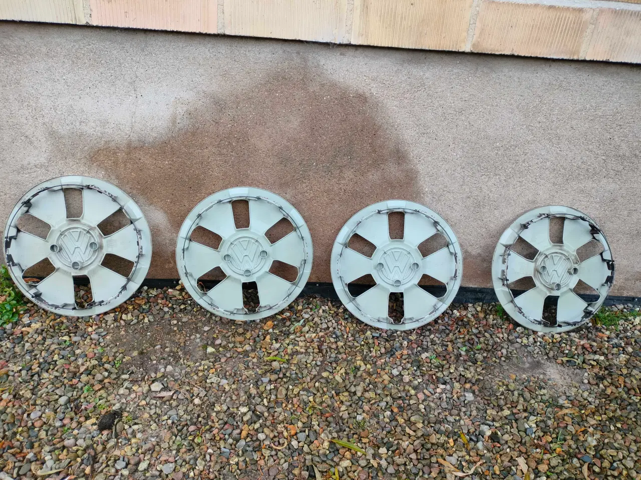 Billede 2 - Hjulkapsel sæt VW Up 14"