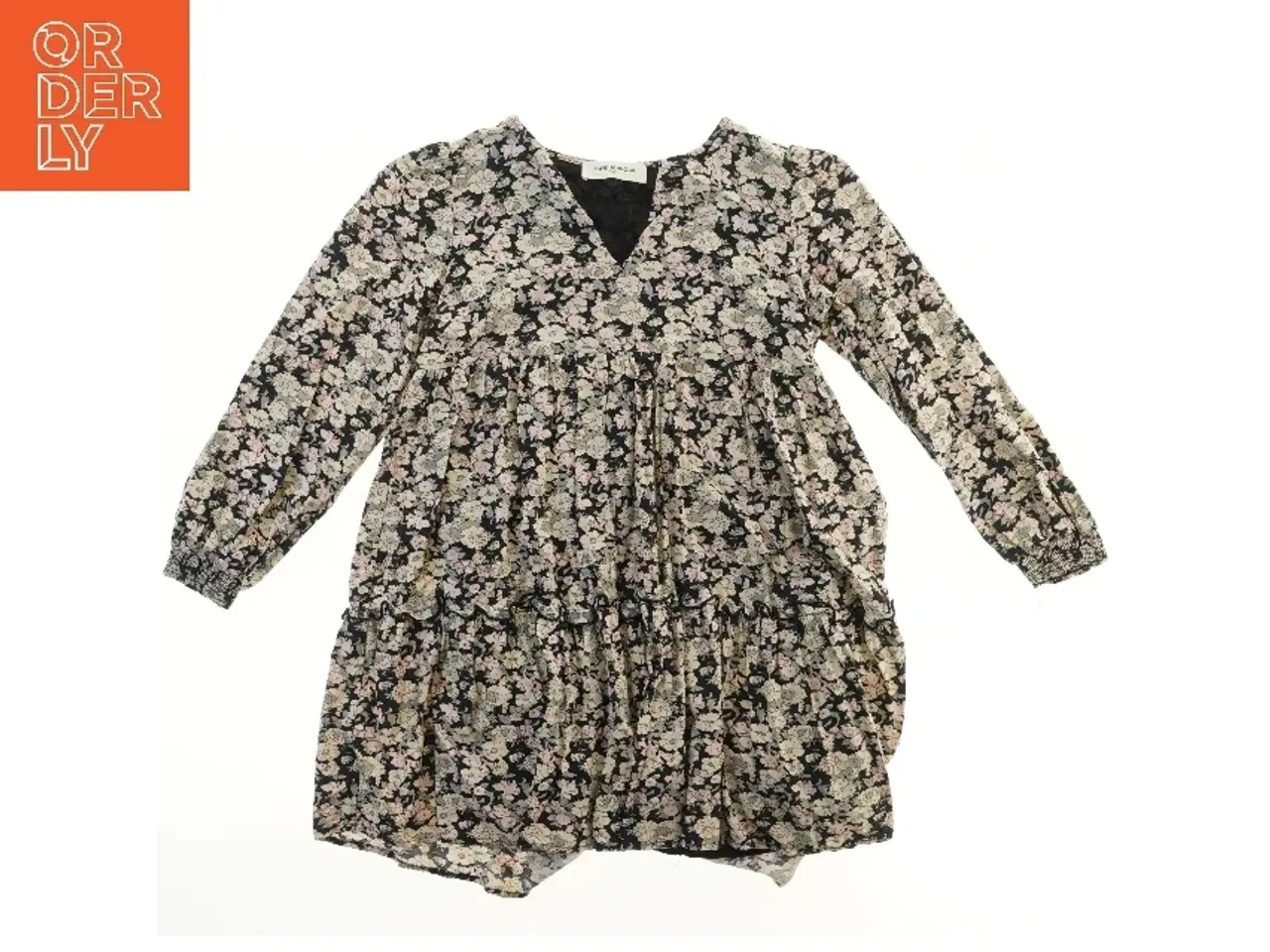 Billede 2 - Langærmet blomsterkjole fra Sofie Schnoor (str. 140)