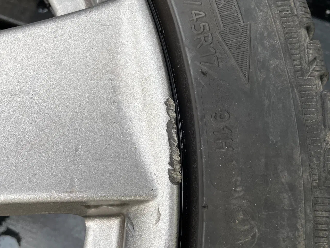 Billede 6 - Vinterhjul Mercedes C klasse 17 tommer
