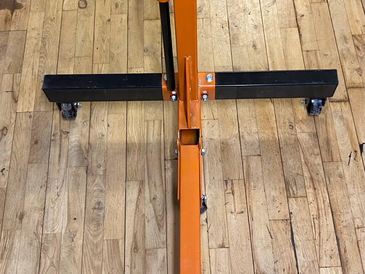 Billede 1 - Beta motorstand