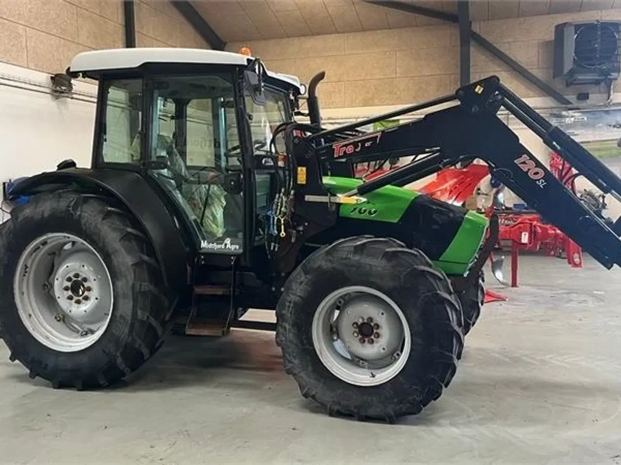 Billede 2 - Deutz-Fahr Agrofarm 100 M. Læsser 3000 timer