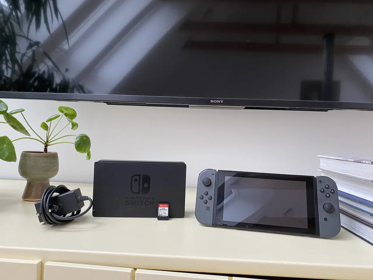 Billede 1 - Nintendo Switch + Super Smash Bros Ultimate