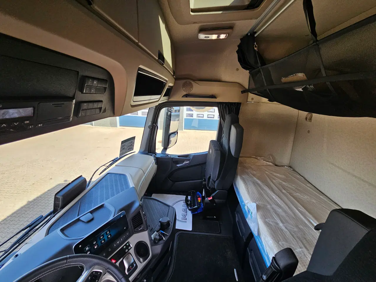 Billede 21 - Mercedes Arocs 2653 6x4 40 T-mtr., Kran