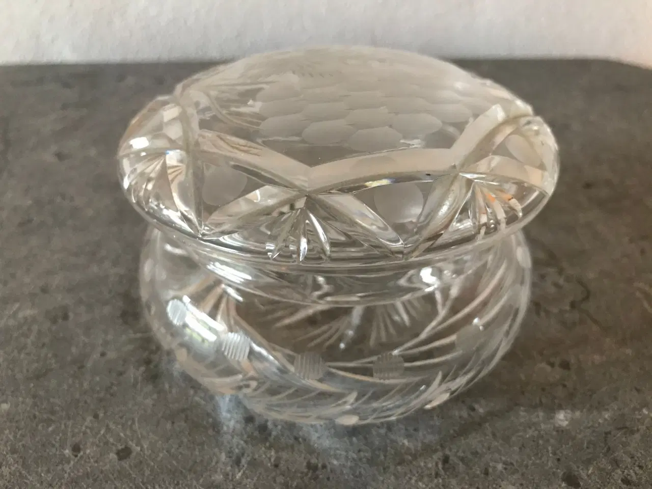 Billede 1 - Krystalglas skål / lågskål (vintage)