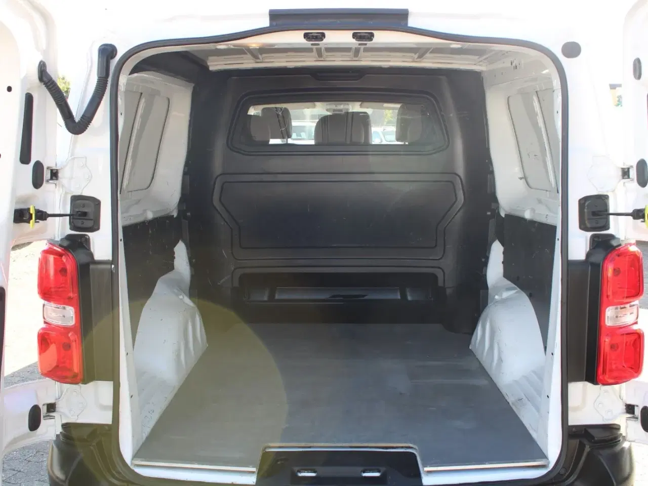 Billede 13 - Toyota ProAce 2,0 D 120 Long Comfort Master Mandskabsvogn