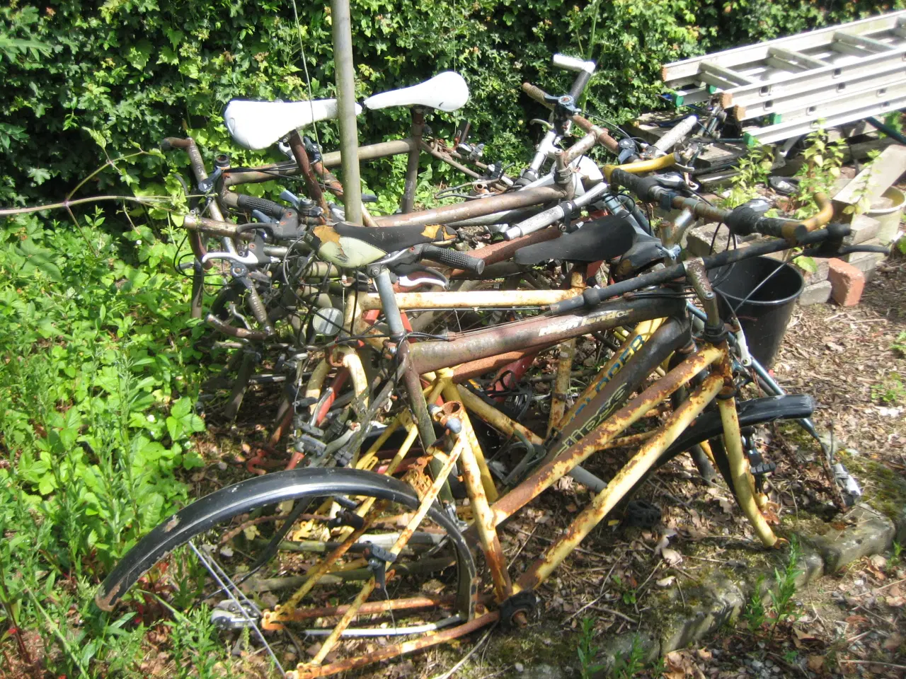 Billede 2 - Reservedelscykel sælges billigt 