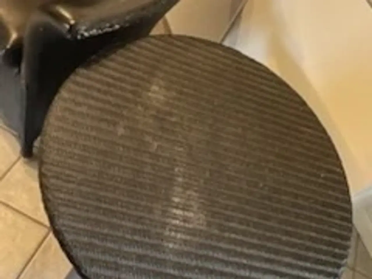 Billede 6 - Smuk kurvemøbel sæt i sort rattan-mærke LIoyd Loom