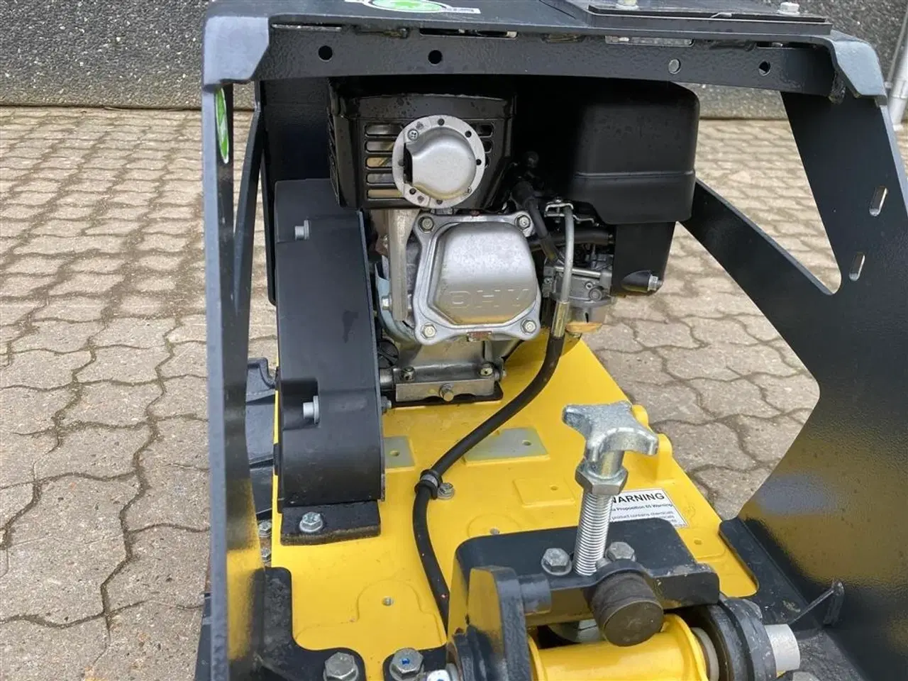 Billede 8 - Bomag BPR 25/50 Regulering af vibrator og motoromdrejninger fra håndtag