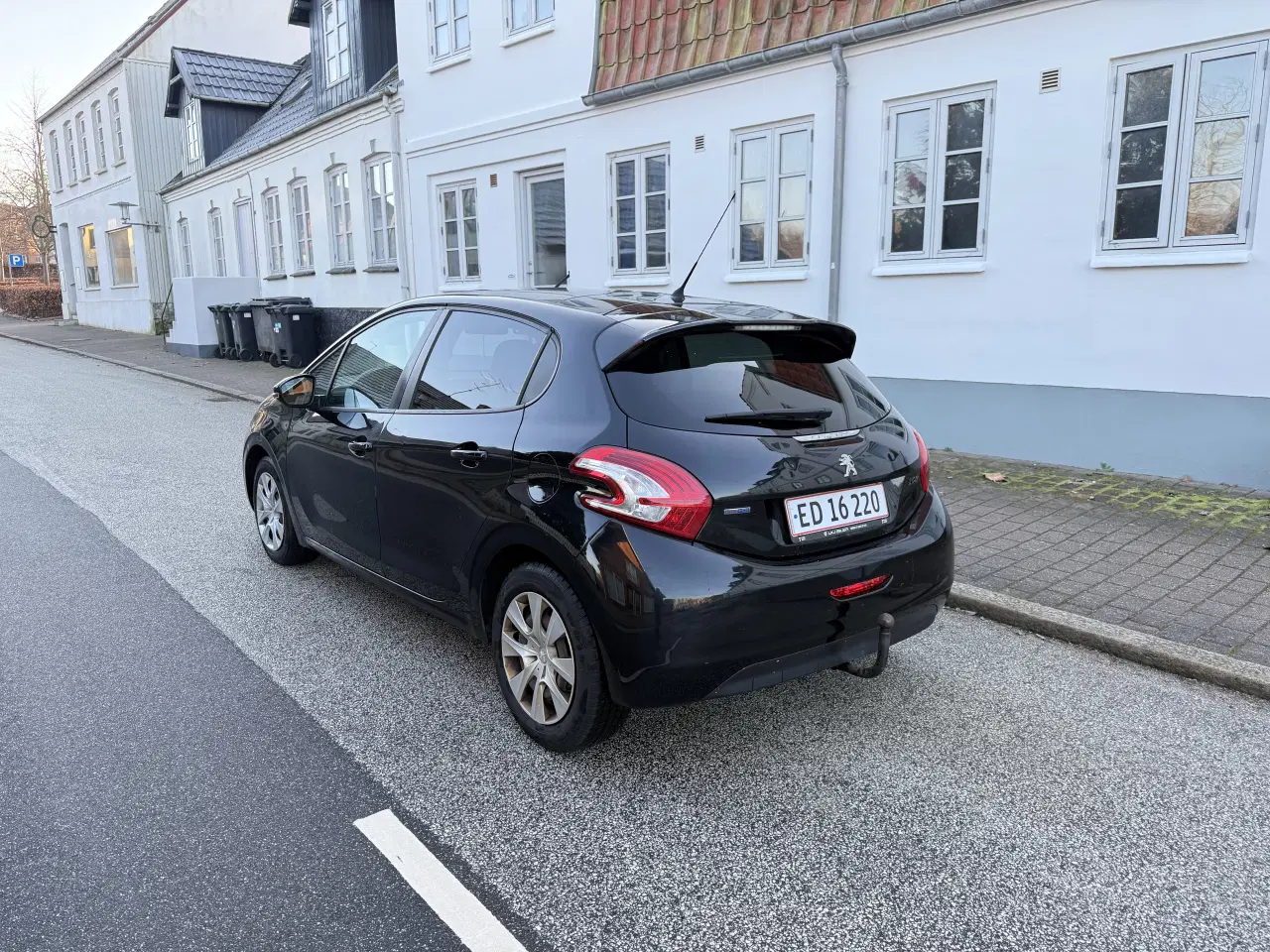 Billede 4 - Peugeot 208 1.6 BlueHdi 120 kr i vægtafgift 