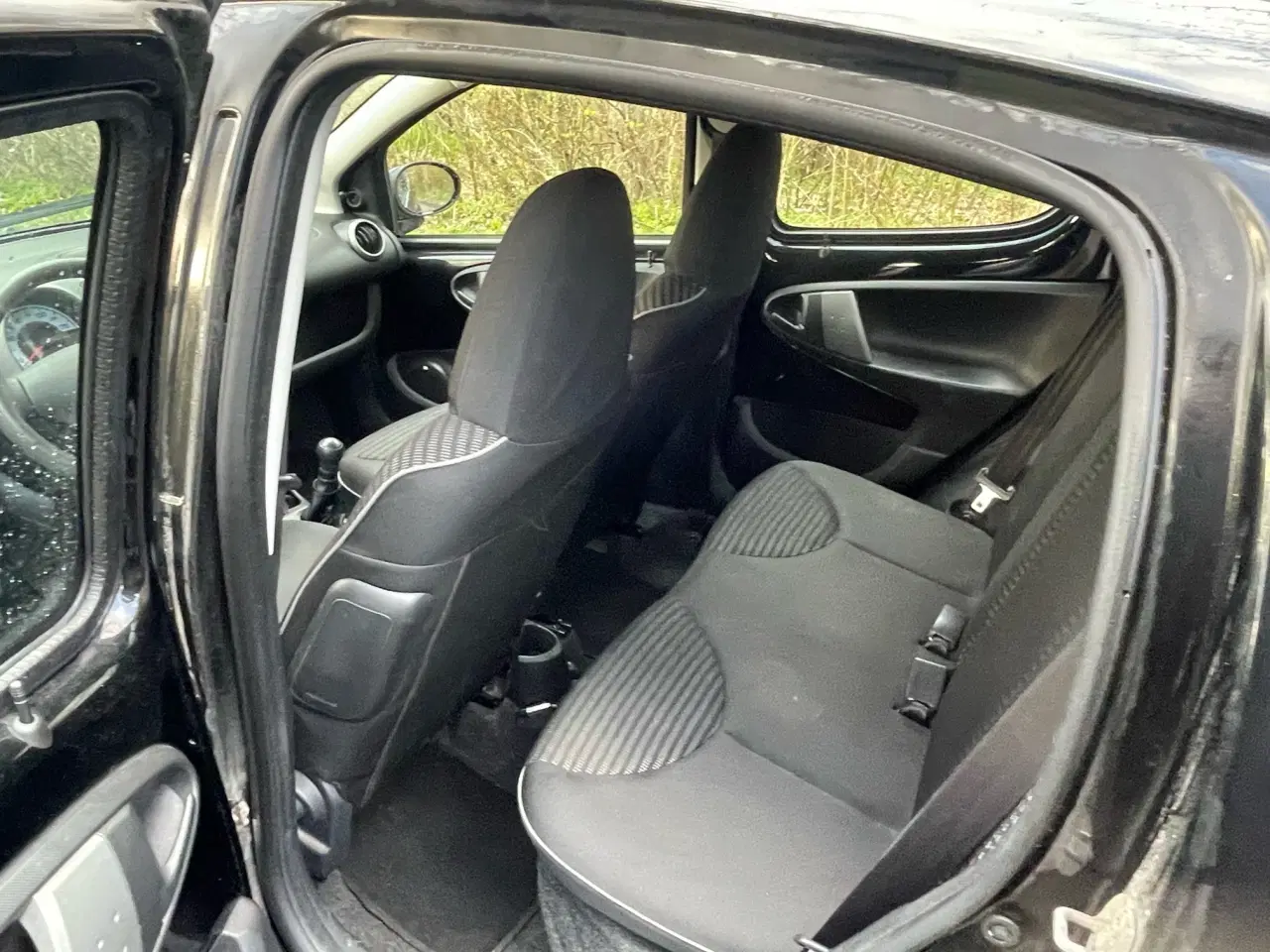 Billede 4 - lille fint økonomisk bil