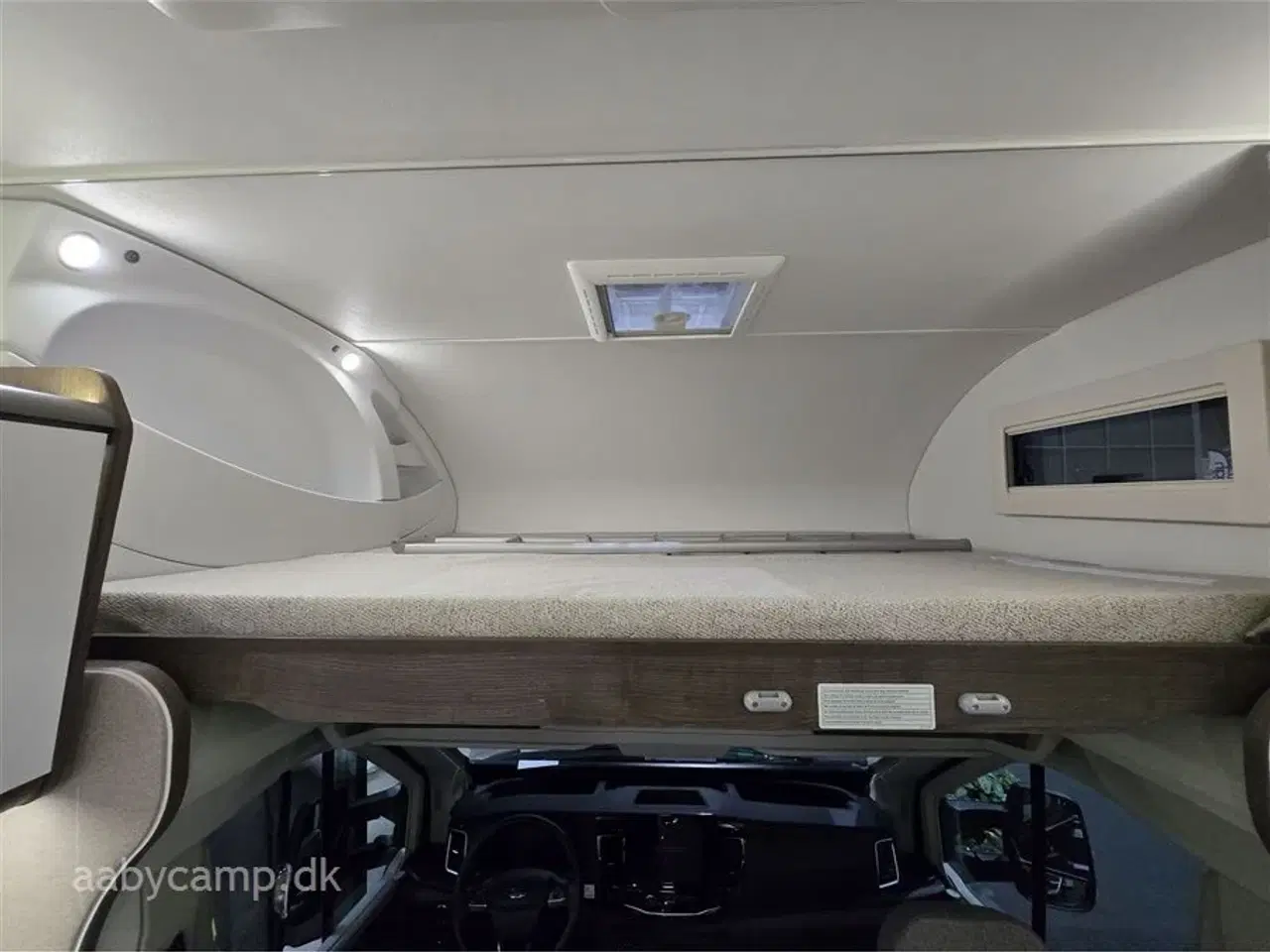 Billede 4 - 2026 - Benimar Sport 363 Den Perfekte Familie Camper med 5 Selepladser. Den Nye 2026 model !!