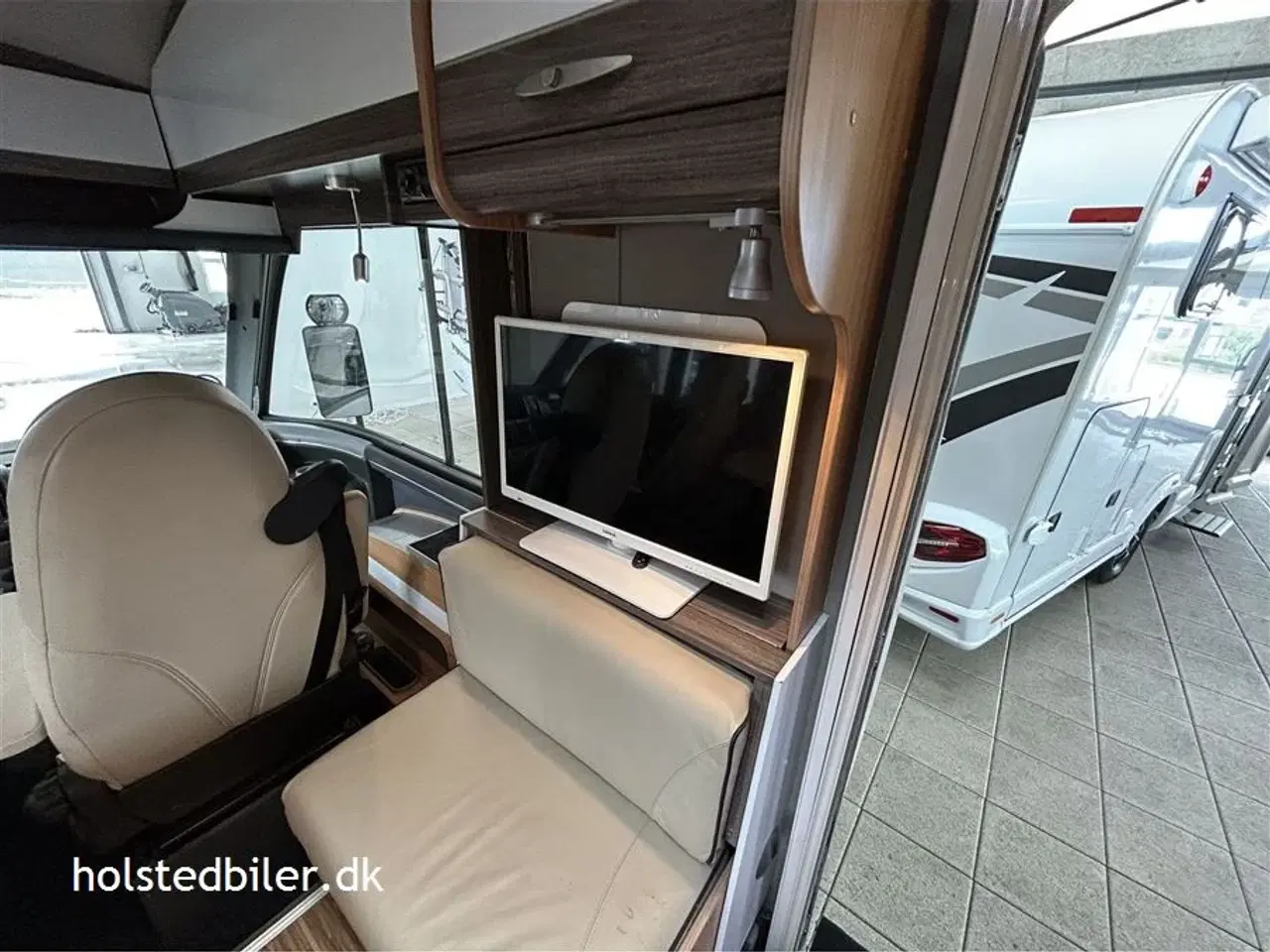 Billede 38 - 2009 - Bürstner Aviano 675   Engros til CVR-nummer