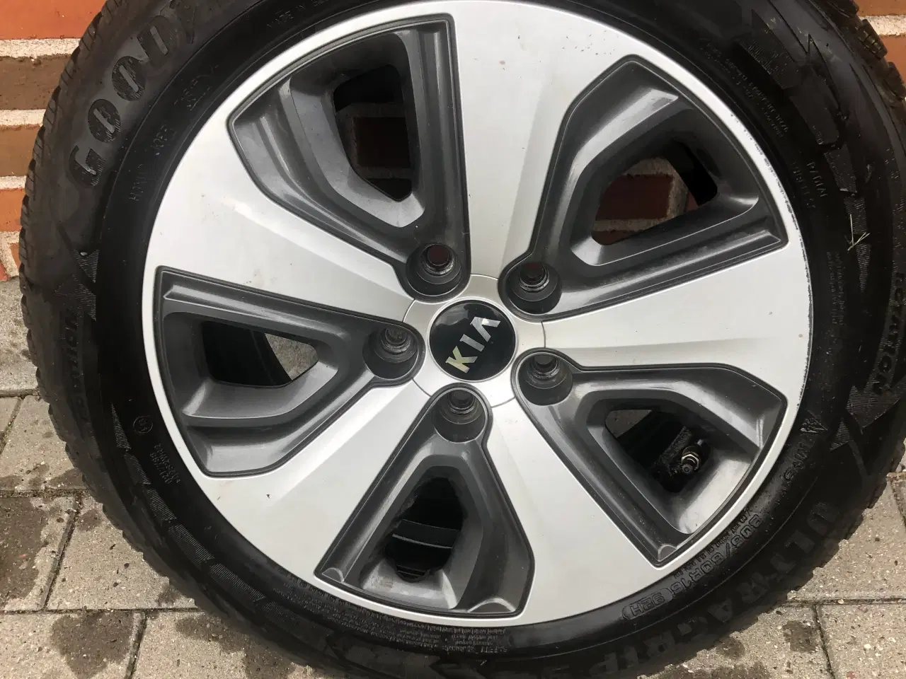 Billede 1 - Vinterdæk på fælge