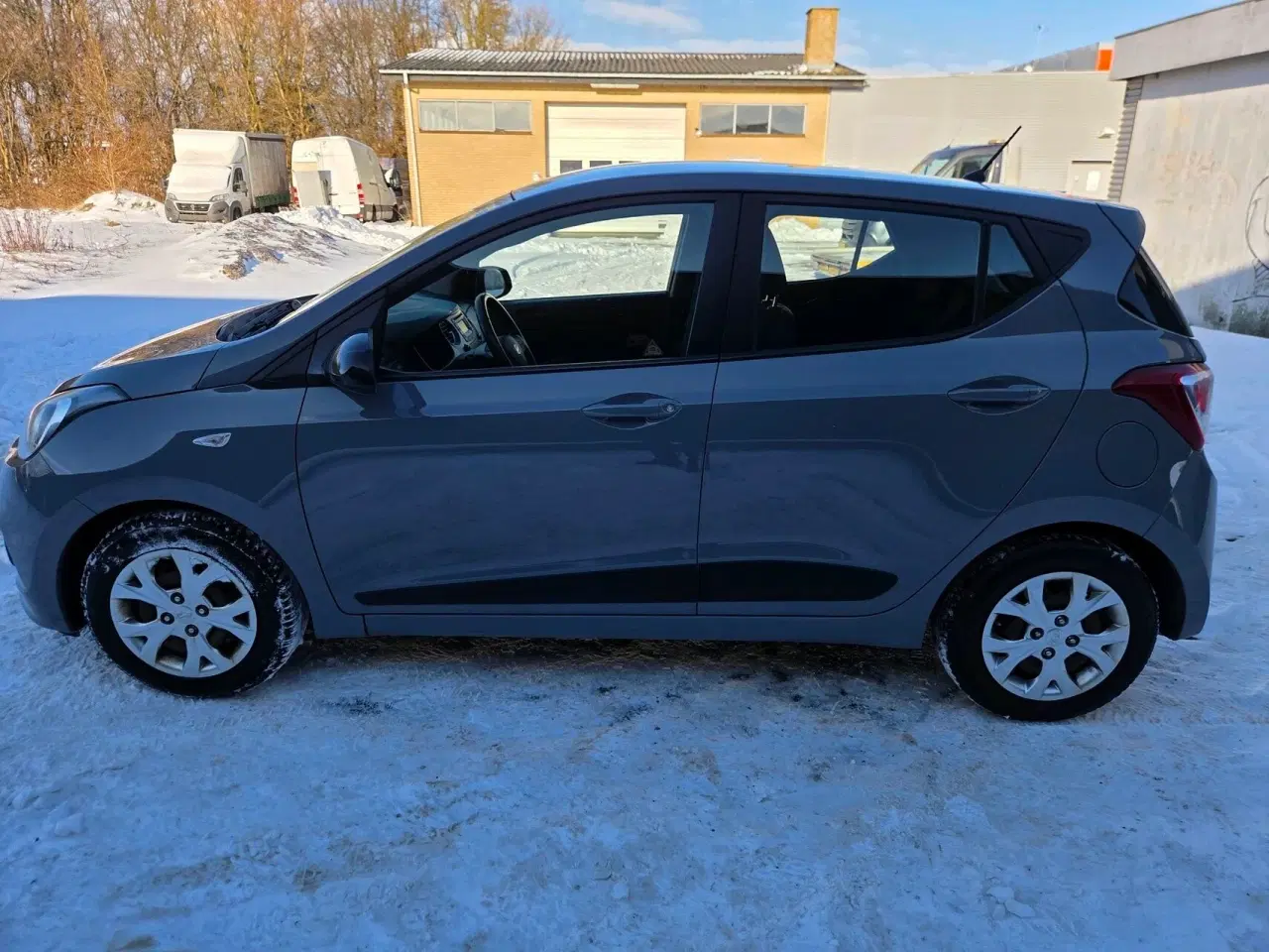 Billede 2 - Hyundai i10 1,0 Go Sport 66HK 5d