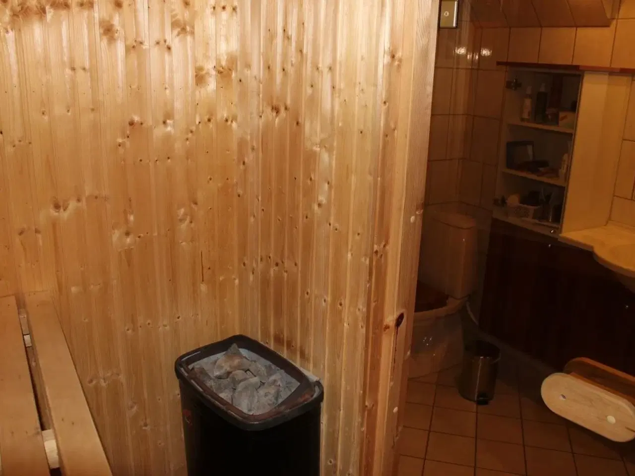 Billede 3 - Stort hus og g�stehus 20 personer