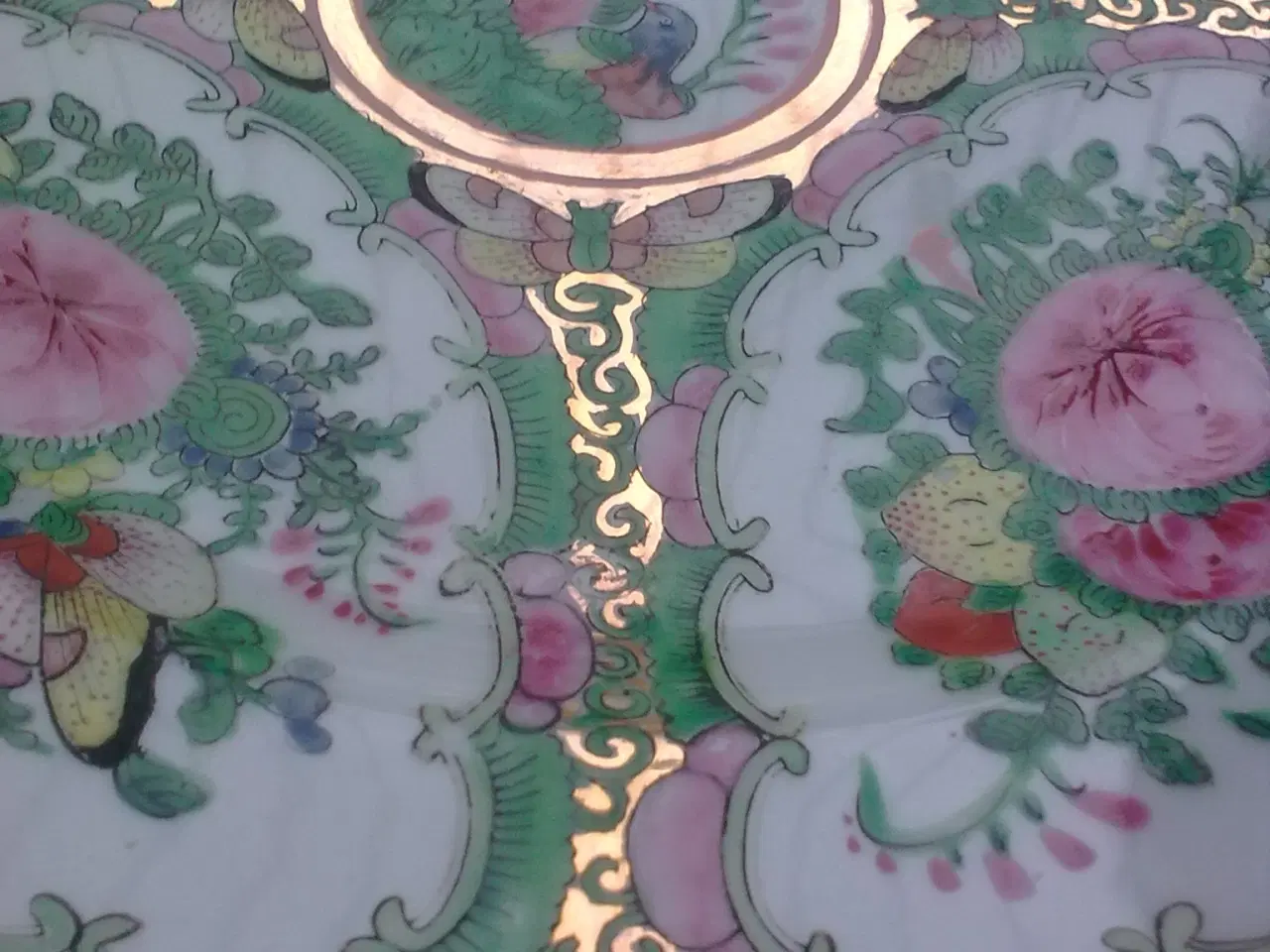 Billede 2 - Kina tallerken håndmalet m guld & sommerfugl