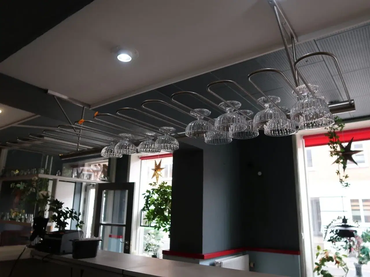 Billede 2 - Glashylde med div. Glas