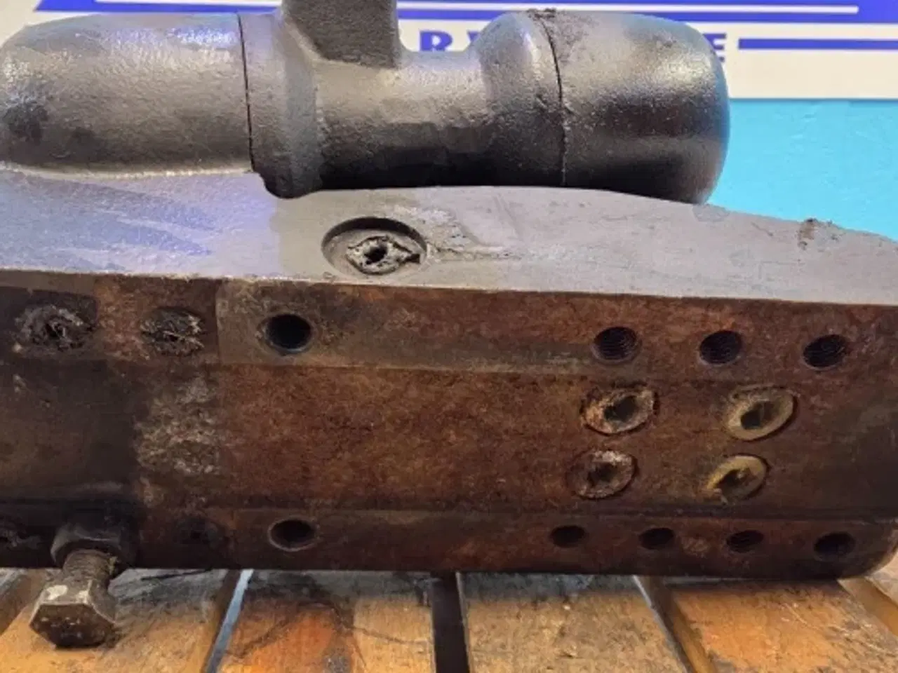 Billede 3 - New Holland CR9090 Spindel L. 84446945