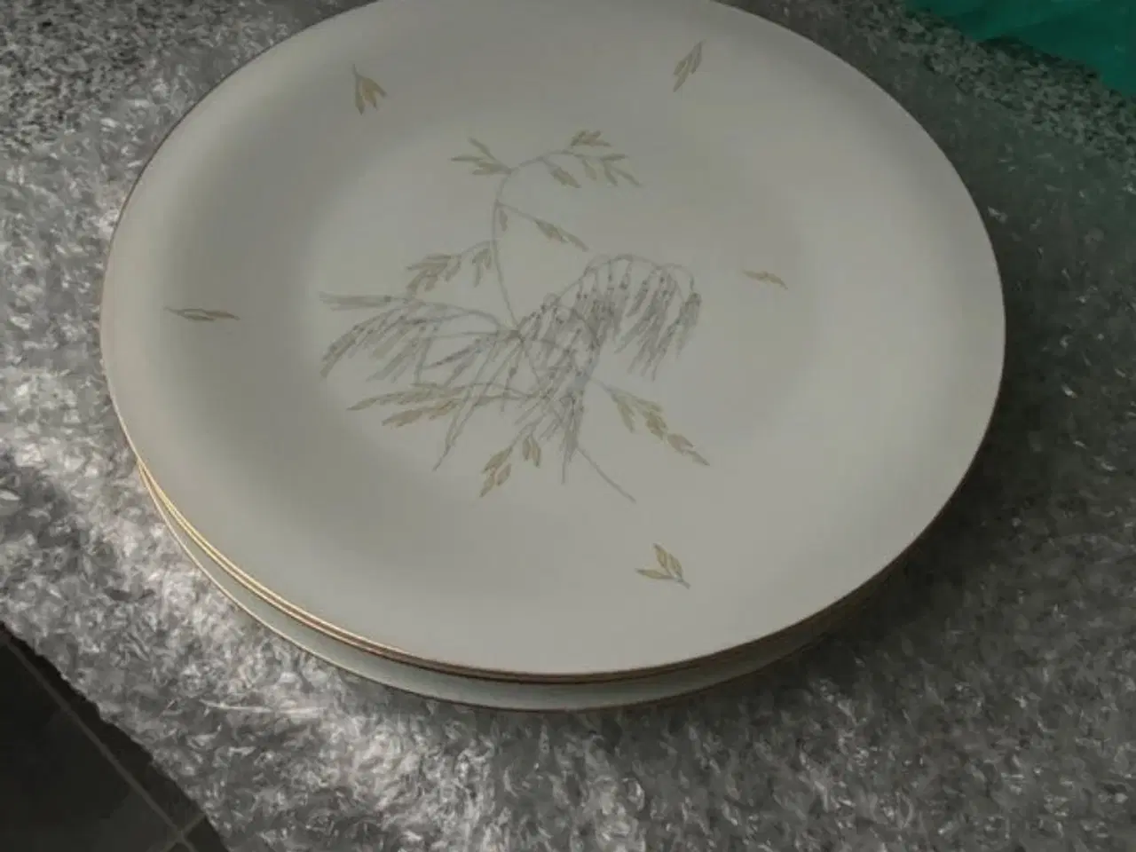 Billede 2 - Tallerkener