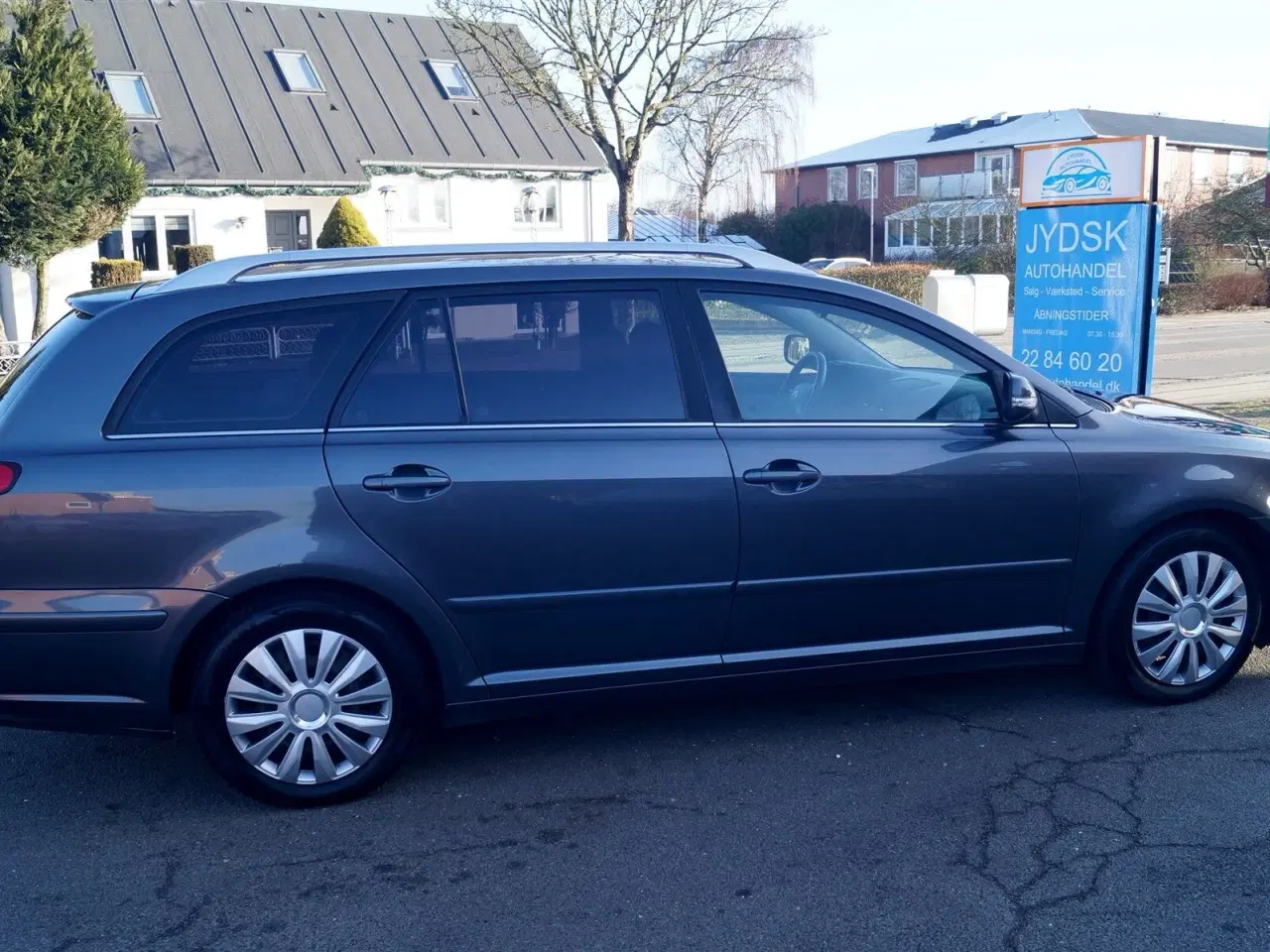 Billede 4 - Toyota Avensis 2,0 D-4D DPF Linea Sol 126HK Stc 6g