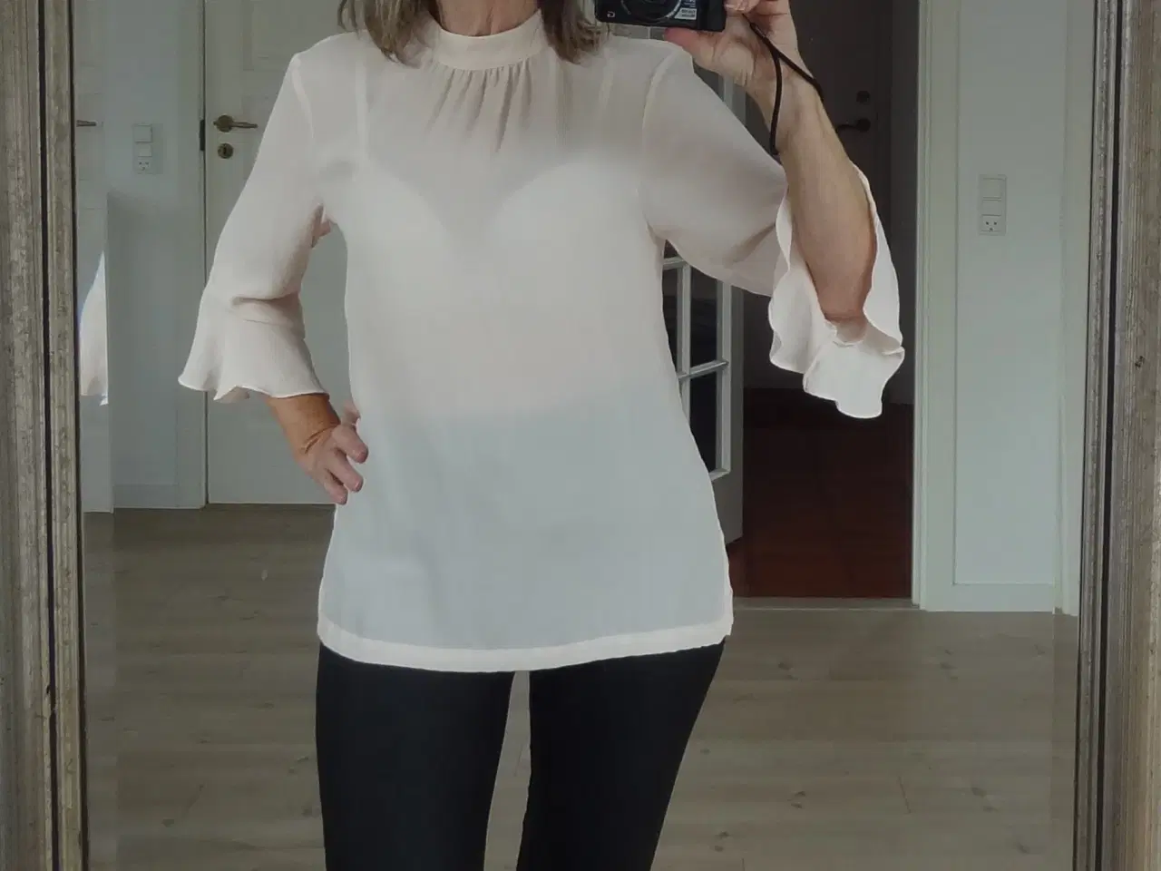 Billede 3 -   Skjorte, H&M, Bluse, Skjorte, Top, , str. 36