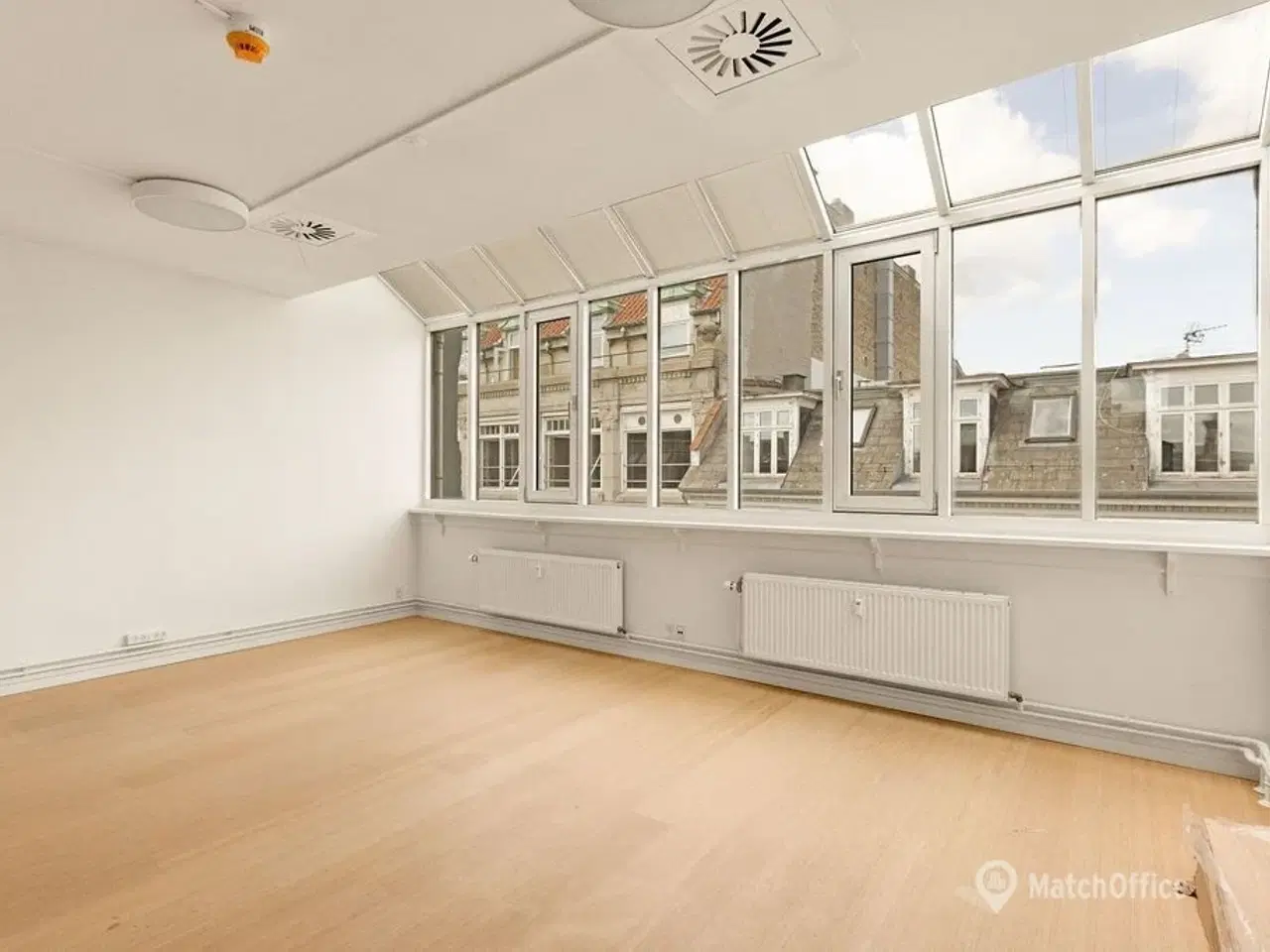 Billede 12 - INGEN BINDING - Nyistandsat og indbydende kontor på 473 m² med privat tagterrasse