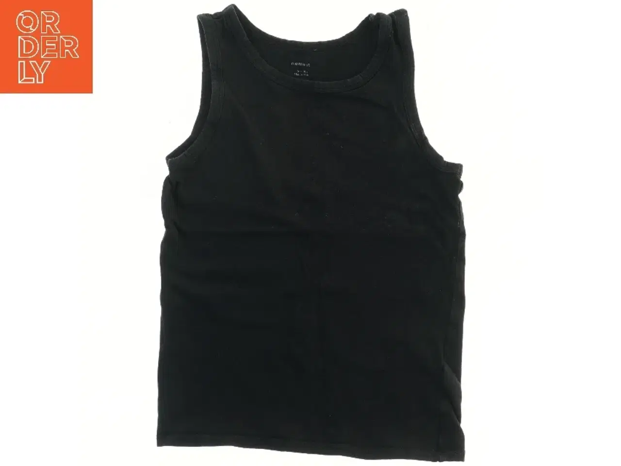 Billede 1 - Ærmeløs tanktop i sort fra Name It (str. 134)