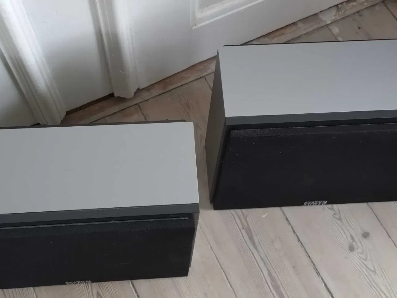 Billede 3 - System Audio højttalere lette at placere 