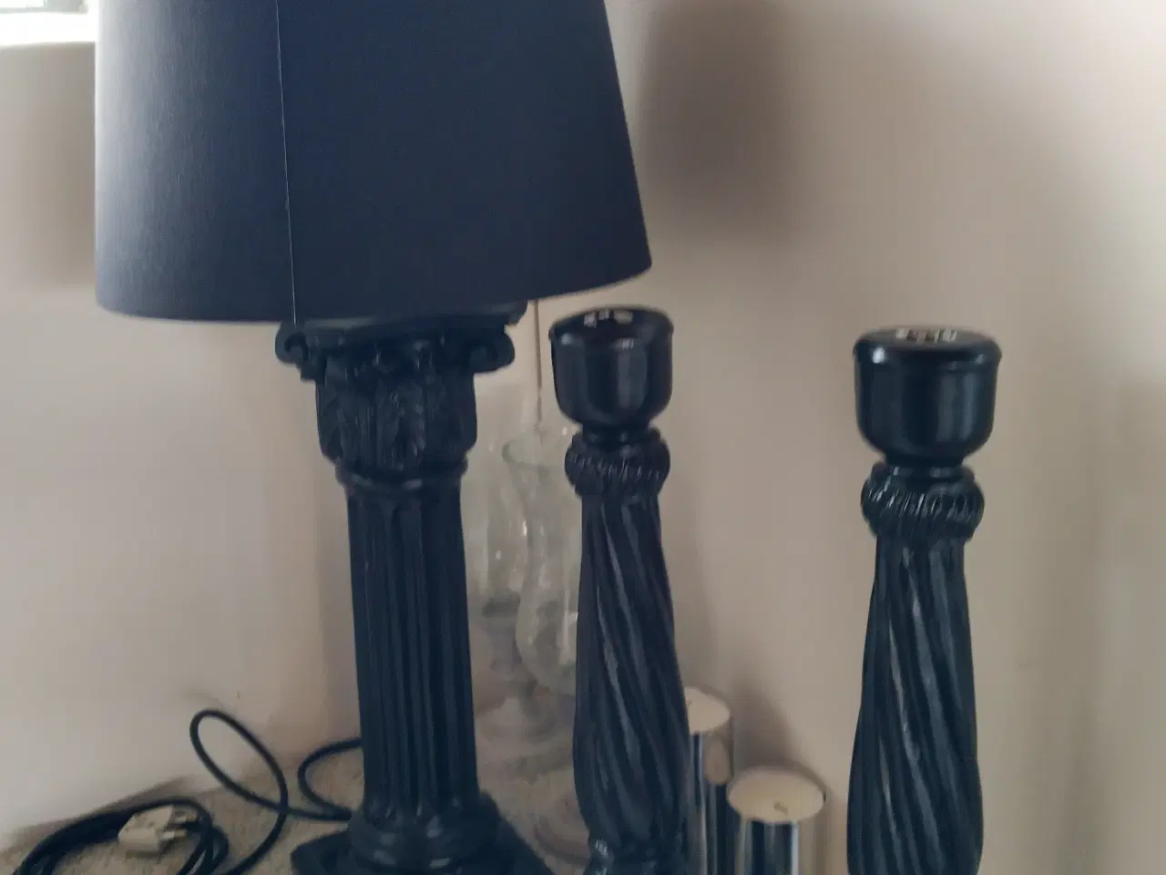 Billede 2 - Lampe med 2 lysestager