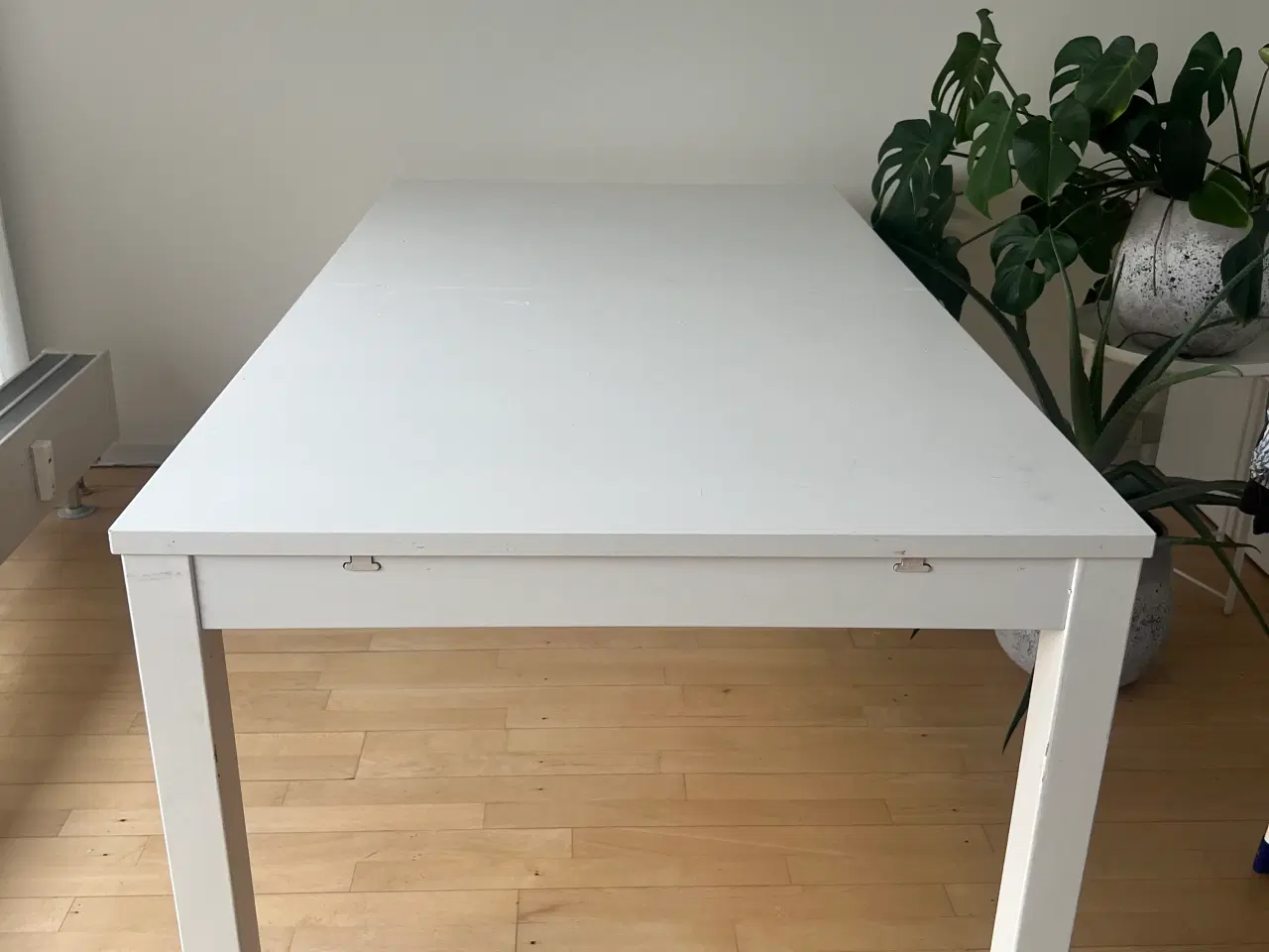 Billede 1 - Billigt spisebord 