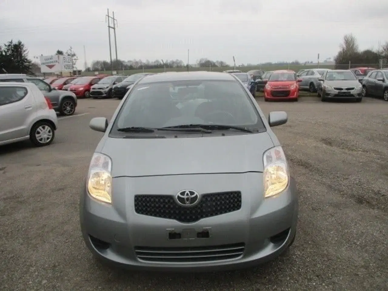 Billede 2 - Toyota Yaris 1,3 Luna M/M