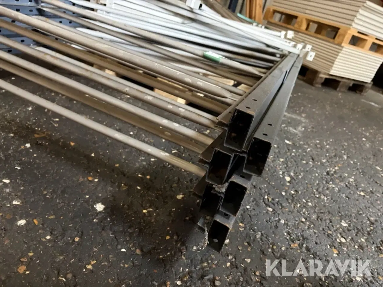 Billede 10 - Reoler 5 fag