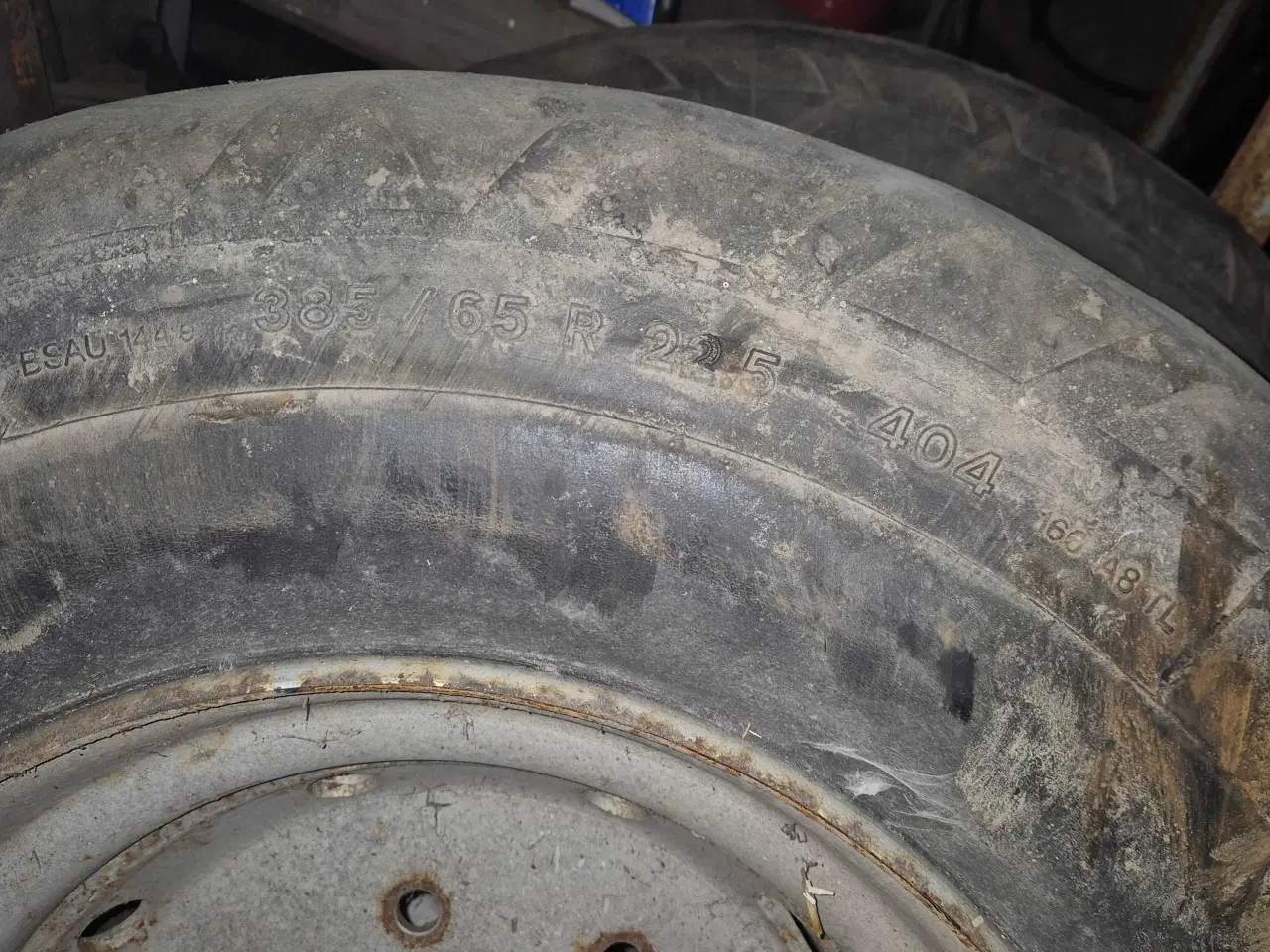 Billede 1 - Vogn-dæk sælges 