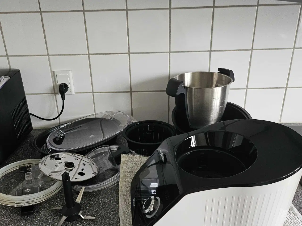 Billede 2 - 🔥Sælger Sogo køkkenrobot med touchskærm