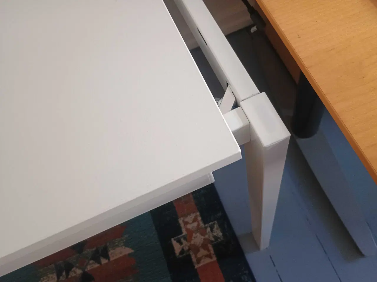 Billede 3 - Spisebord med udtræk. Samlet og ubrugt 