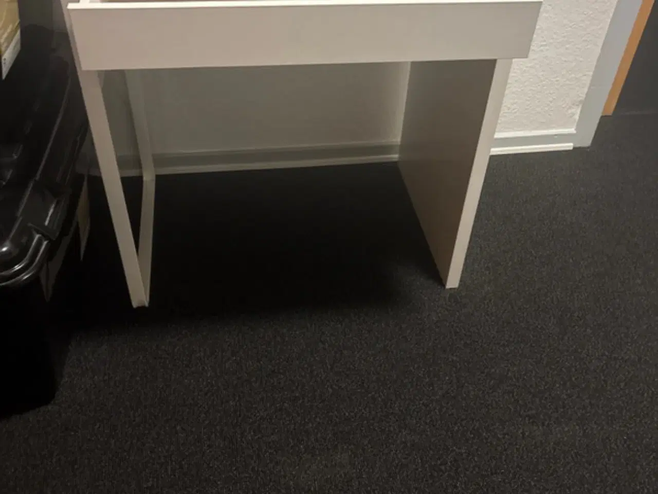 Billede 1 - Skrive bord 