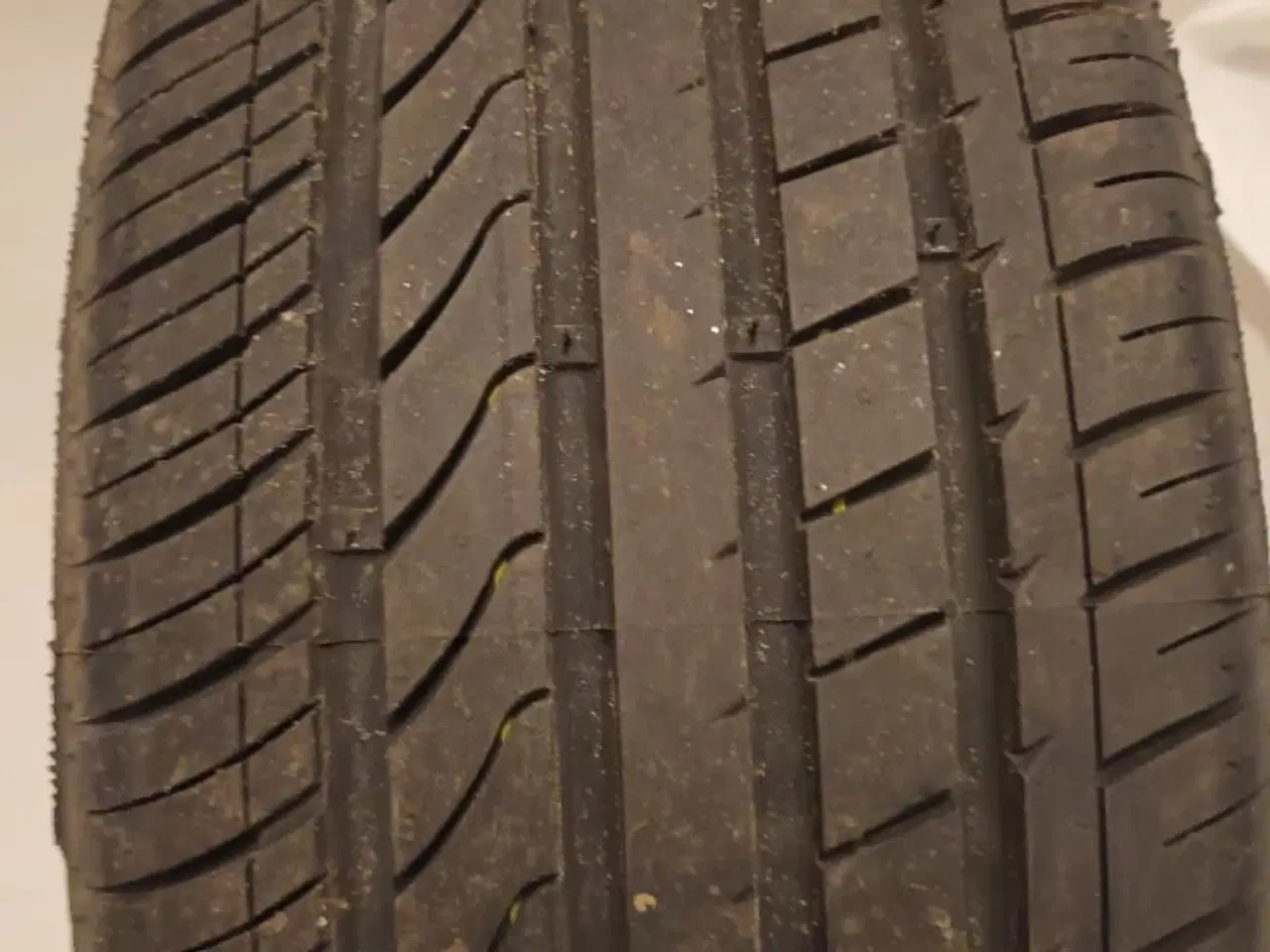 Billede 1 - 4 sommerdæk 205/45x17 fra Mini Cooper E