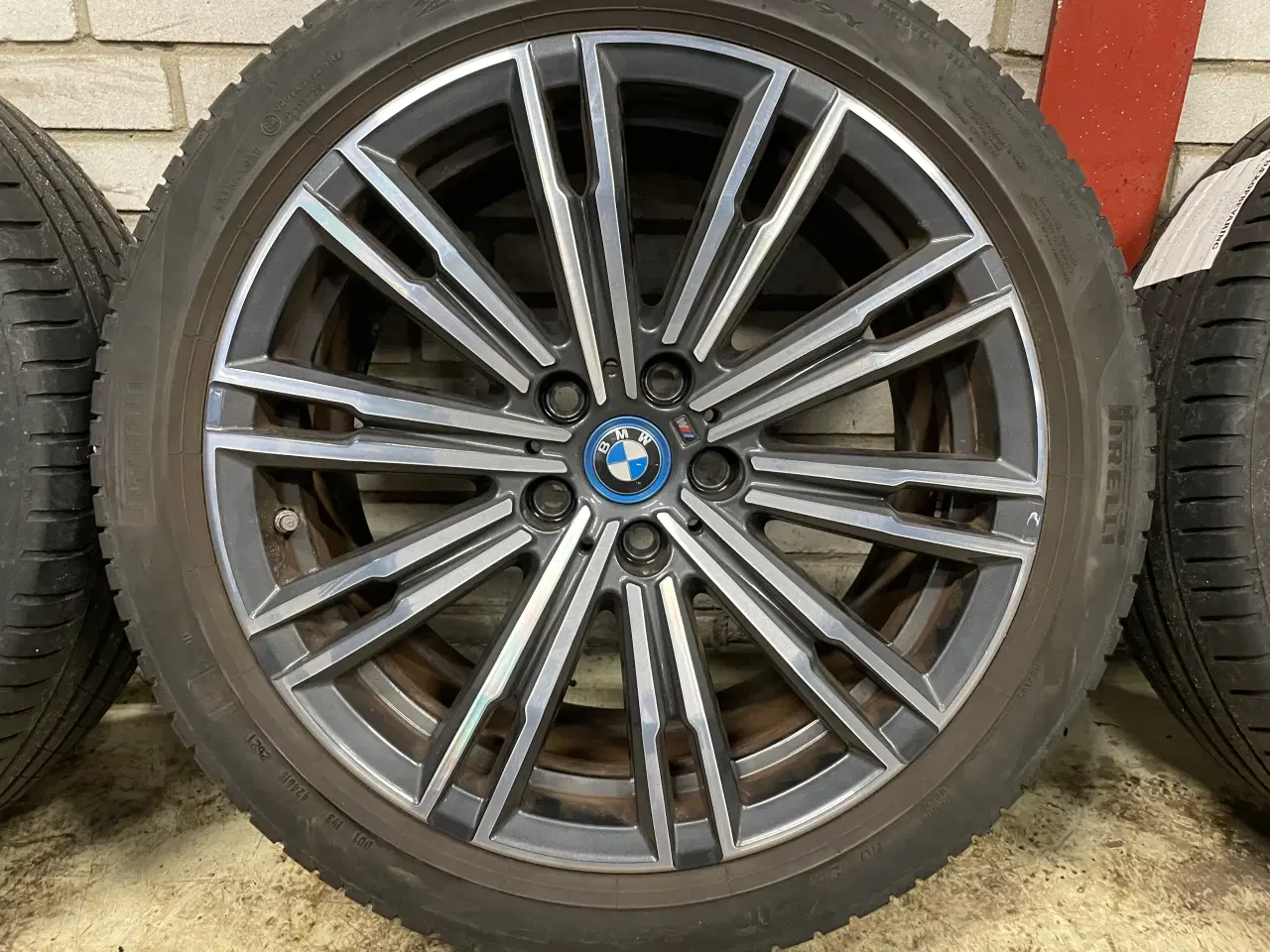 Billede 5 - 18 BMW 330e Ref.188 sommer