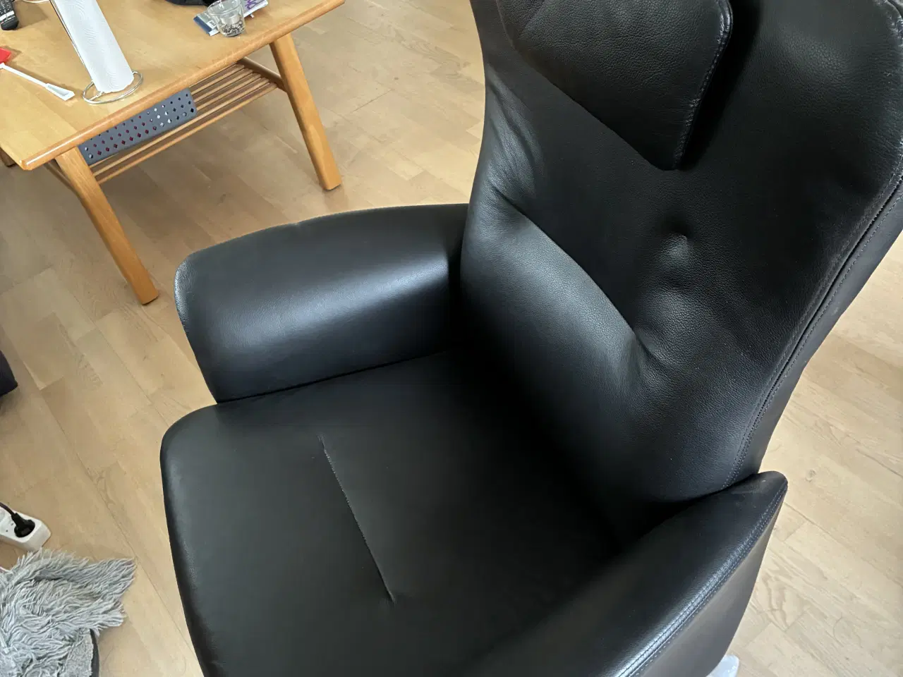 Billede 4 - Helt ny og ubrugt læderstol sælges