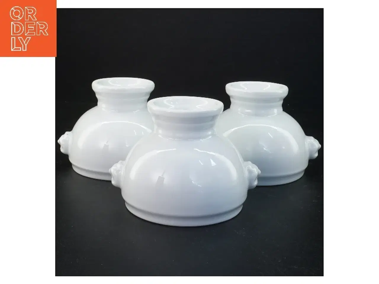 Billede 4 - Hvide porcelænsskåle med håndtag (str. 9,5 x 14 x 12 cm)